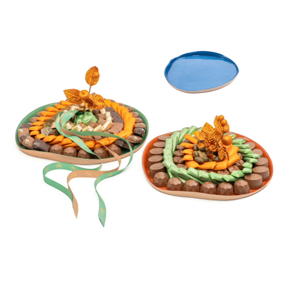 S0162 Assiette colorée garnie de chocolat – Image 1